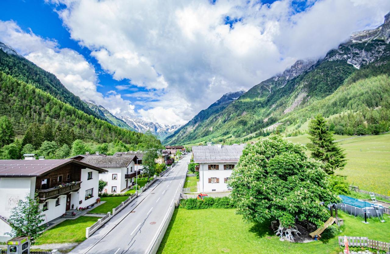Gschnitzerhof Exterior foto